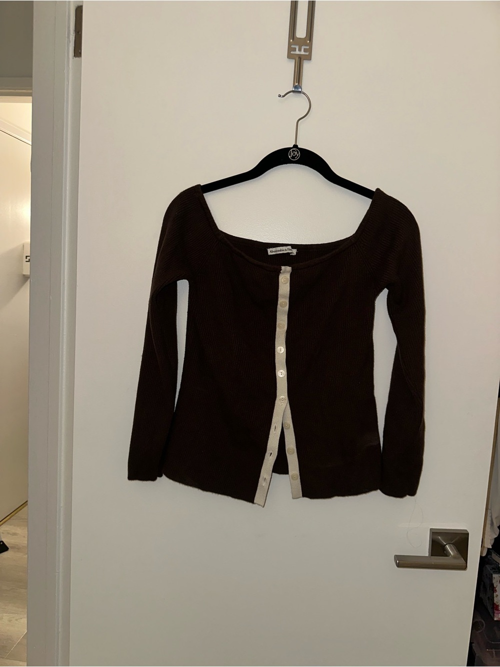 Abercrombie & Fitch Brown Off-the-Shoulder Button Front Sweater